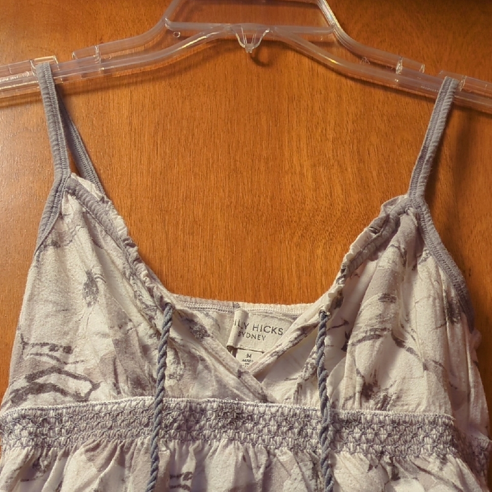 Gilly Hicks Gray and White Floral Camisole - Picture 3 of 6